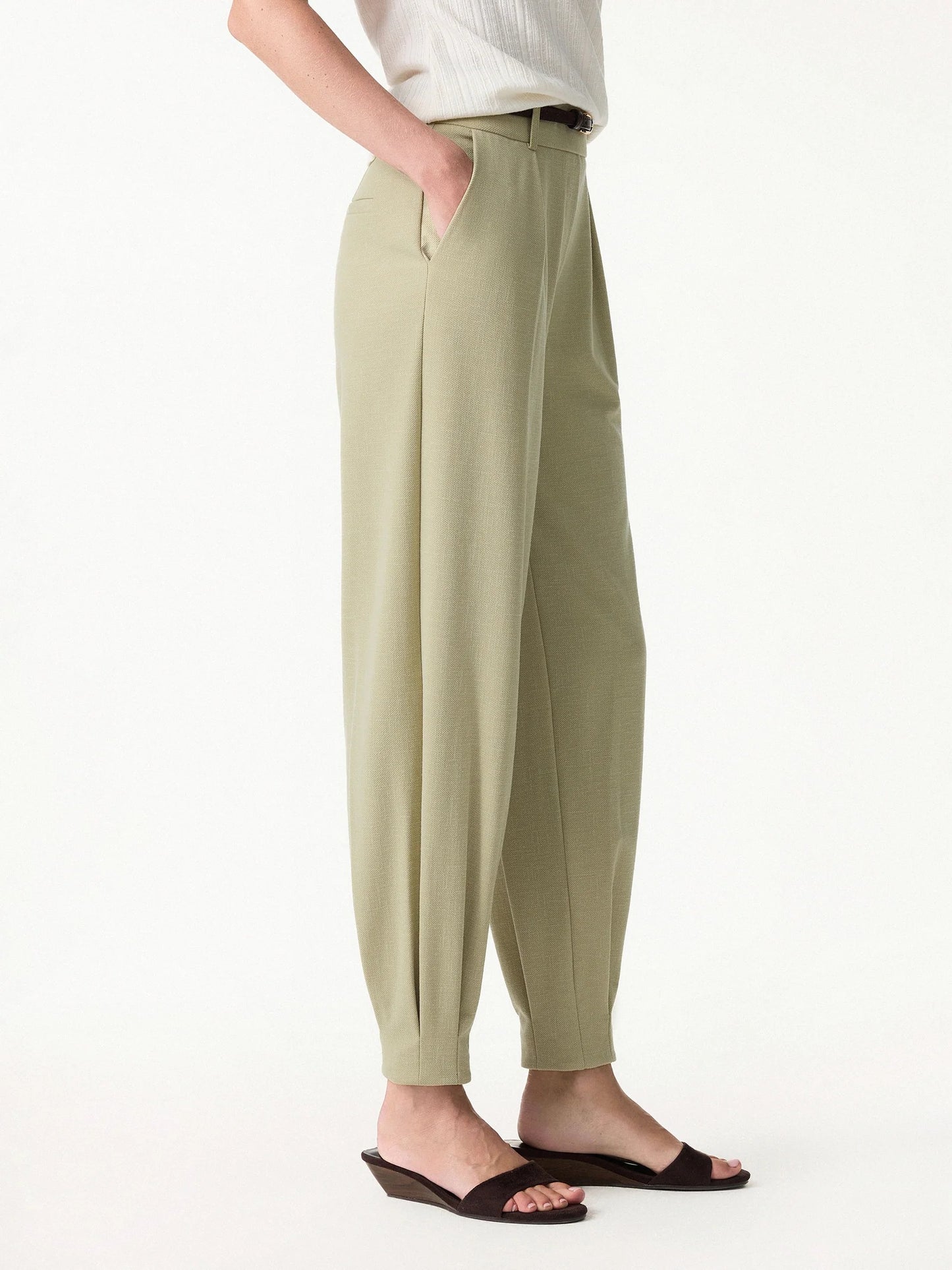 Tapered Pants in Stretch Linen Look Twill Fabric