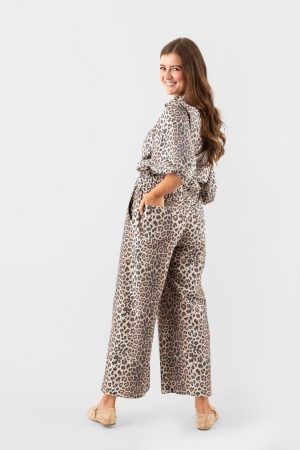 Alternative view of BeautifullyStrong Take Pause Full-Length Set - Khaki Leopard